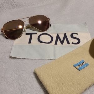 TOMS aviator sunglasses